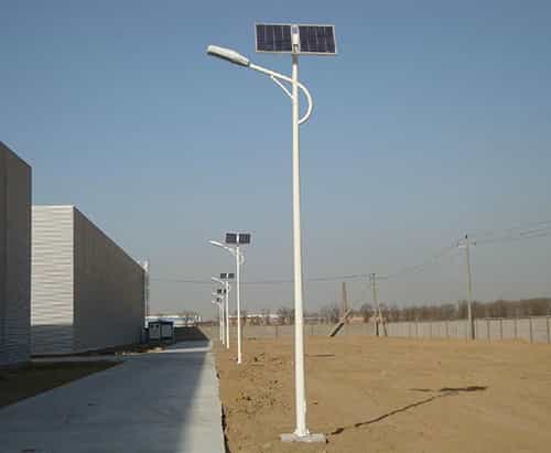 白銀6米太陽能路燈